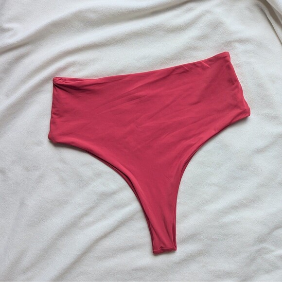 PO swim by Ava Frati High Waisted Thong Bikini Bottom IGGY Bottom Red Swimsuit - Picture 3 of 3